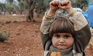 La ni&#241;a siria que se rinde ante una c&#225;mara