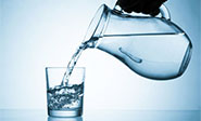 Beber agua ayuda a perder peso