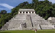 Descubren un sistema hidráulico bajo la tumba de un rey maya en México 