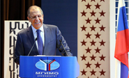 Lavrov: "Occidente intenta desquitarse en nosotros sus propios errores"