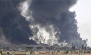 Apagan el fuego en seis pozos petroleros incendiados por Daesh en Iraq