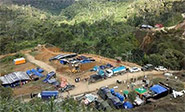 Muere un policía en un ataque a una mina en Ecuador