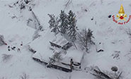 “Muchos muertos” en el hotel sepultado por la nieve en Italia