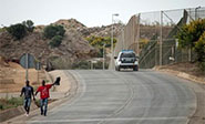 Las vallas fronterizas no impiden entrada de inmigrantes
