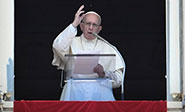 El Papa condena las “atrocidades” de sacerdotes en Pensilvania