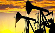 La OPEP y sus socios acuerdan recortar la producción de petróleo 