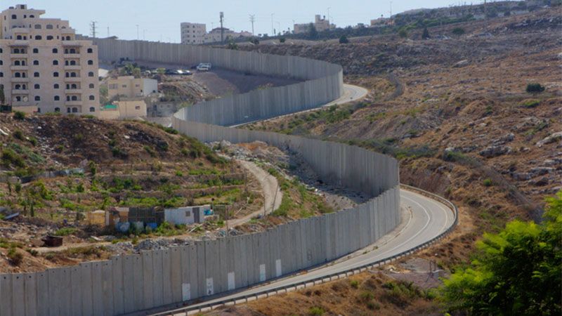 El régimen sionista estrena la carretera “del Apartheid” en Al Quds ocupada