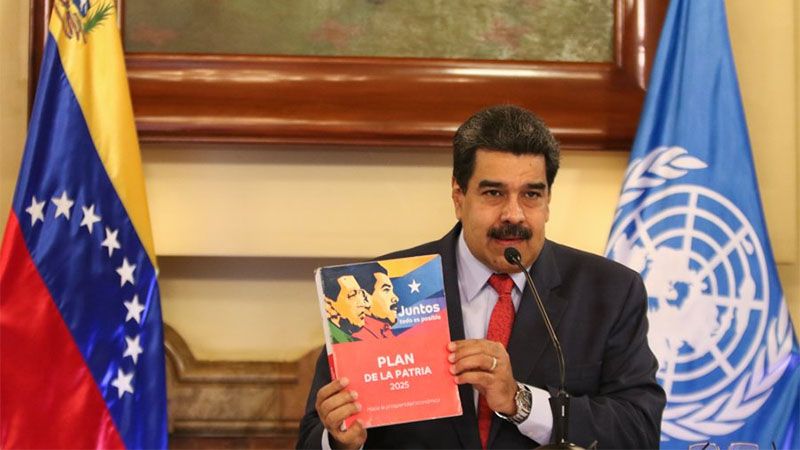 Presidente de Venezuela presenta Plan de la Patria ante Constituyente
