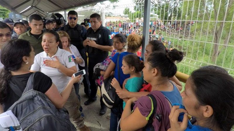 Migrantes rechazan visa humanitaria en México y continúan ruta a Estados Unidos