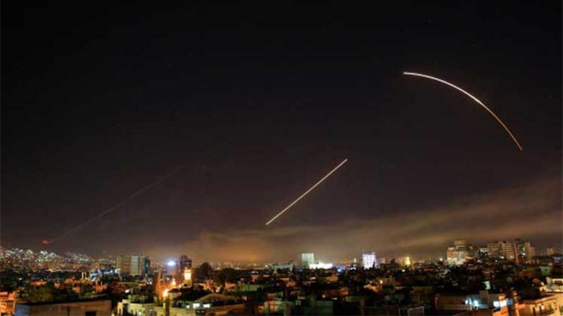 Defensa antiaérea siria intercepta proyectiles sobre Damasco