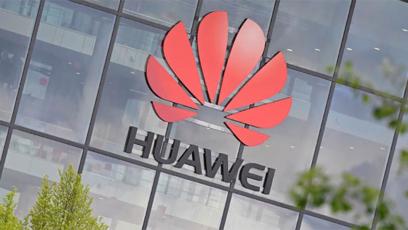 El fundador de Huawei afirma que EEUU “subestima” la fuerza de su empresa