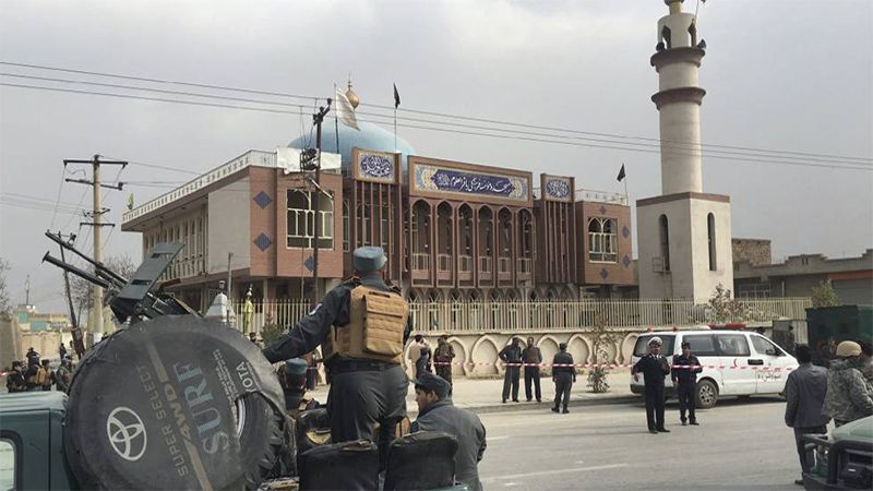 Mueren tres personas en un atentado contra una mezquita en Kabul