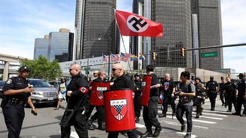 Un grupo neonazi interrumpe el Desfile del Orgullo en Detroit