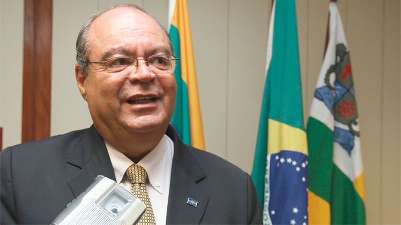 Un empresario se suicida en un acto con el gobernador de Sergipe y el ministro de Minas y Energía de Brasil
