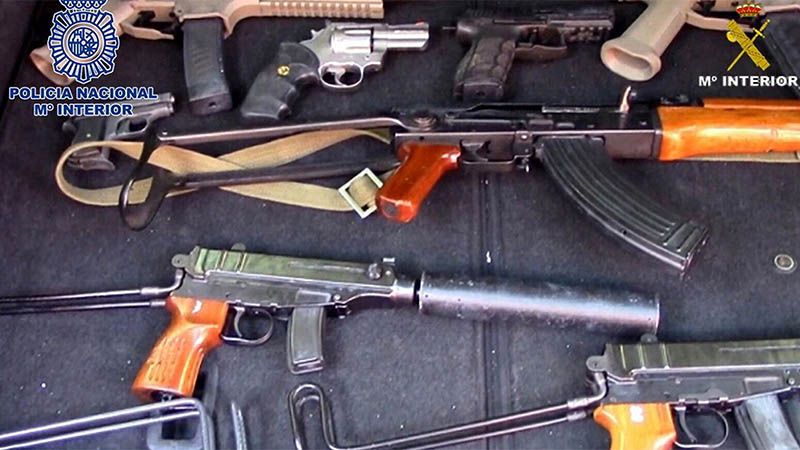 Localizan en España un arsenal de armas de guerra de un grupo criminal holandés