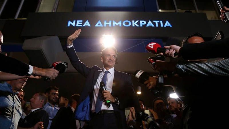 Tsipras reconoce su derrota, la derecha se impone en las elecciones generales en Grecia