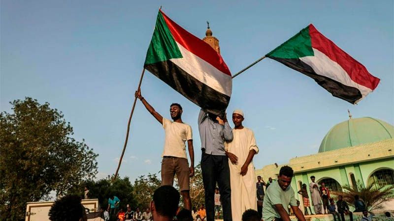 Detenidos 16 militares en Sudán tras la fallida intentona golpista