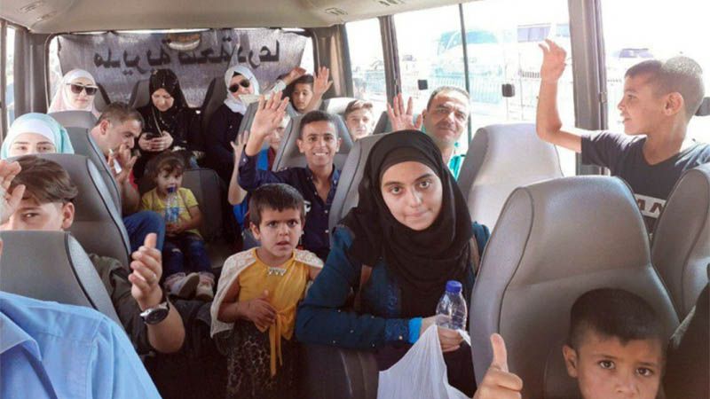 Miles de refugiados sirios regresan a su país procedentes de Jordania y Líbano