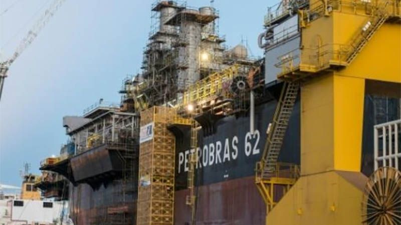 La empresa brasileña Petrobras niega combustible a barcos iraníes