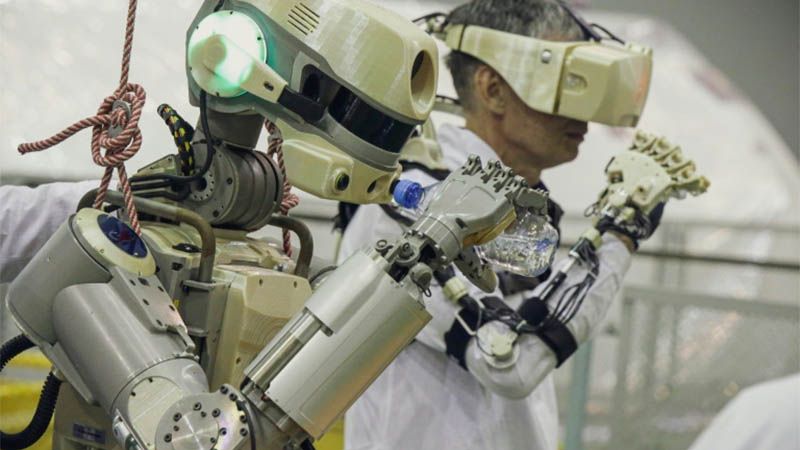 Rusia envía al espacio a su primer robot humanoide