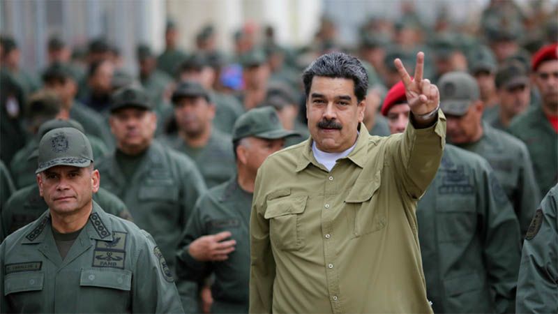 Maduro anuncia despliegue de sistema de defensa antiaéreo en frontera con Colombia