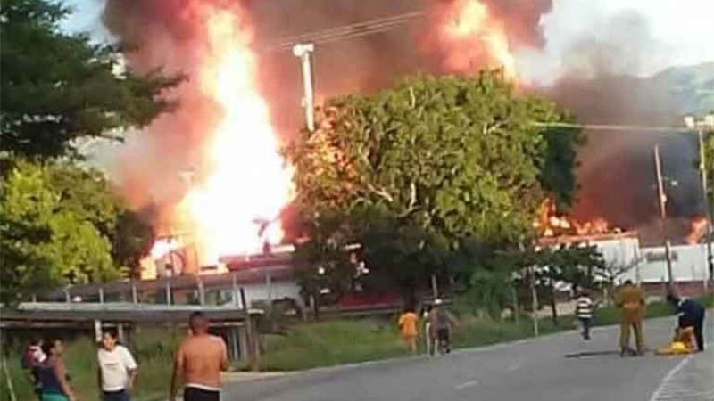 Imputados en Venezuela dos gerentes por explosión en planta de PDVSA Gas