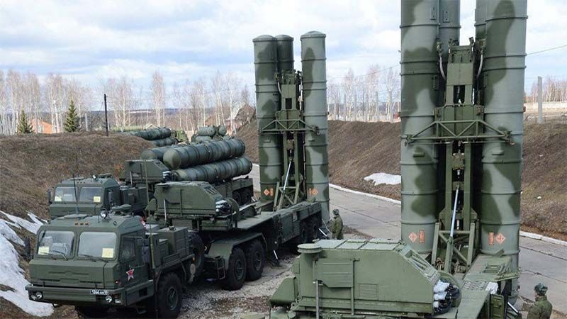 Rusia despliega sistemas antimisiles S-400 Triumf en el Ártico