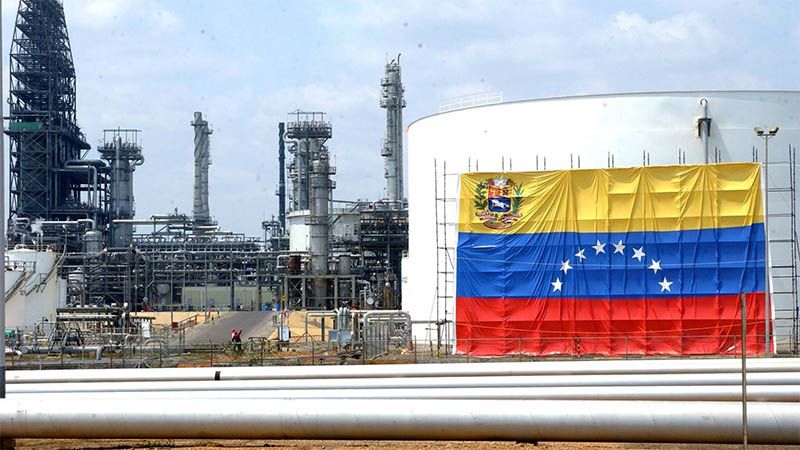 Venezuela prev&eacute; elevar su producci&oacute;n petrolera en 2019 a 1,6 millones de barriles al d&iacute;a
