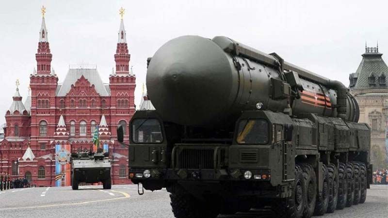 Realizan en Rusia el lanzamiento de prueba de un misil balístico intercontinental Topol