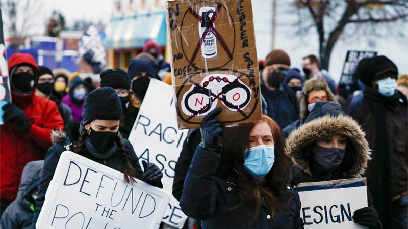 Suspenden a los polic&iacute;as que usaron gas pimienta para reducir a una ni&ntilde;a de nueve a&ntilde;os en EEUU