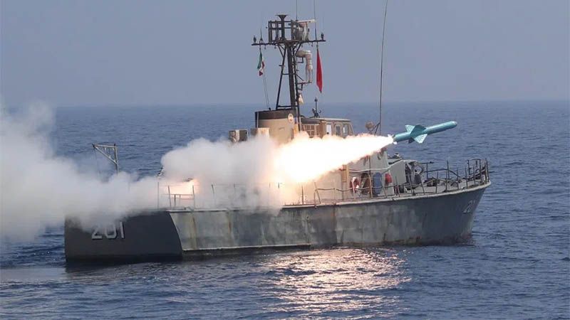Irán equipa a su Armada con misiles inteligentes