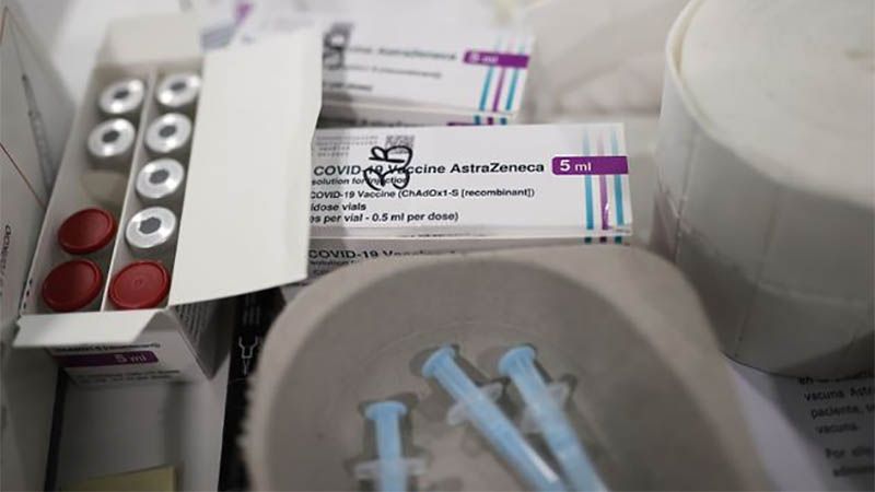 AstraZeneca rebaja la efectividad de su vacuna tras estudio que pon&iacute;a en duda los primeros resultados