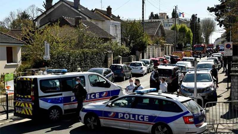 Muere una polic&iacute;a tras ser apu&ntilde;alada en el norte de Francia