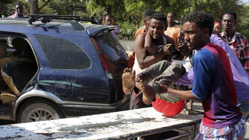 M&aacute;s de diez muertos por un atentado con coche bomba en Mogadiscio