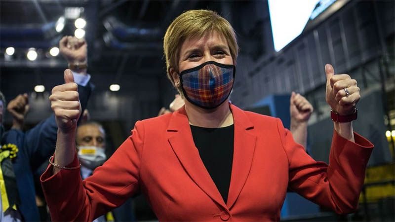 Los independentistas ganan las elecciones en Escocia y piden refer&eacute;ndum