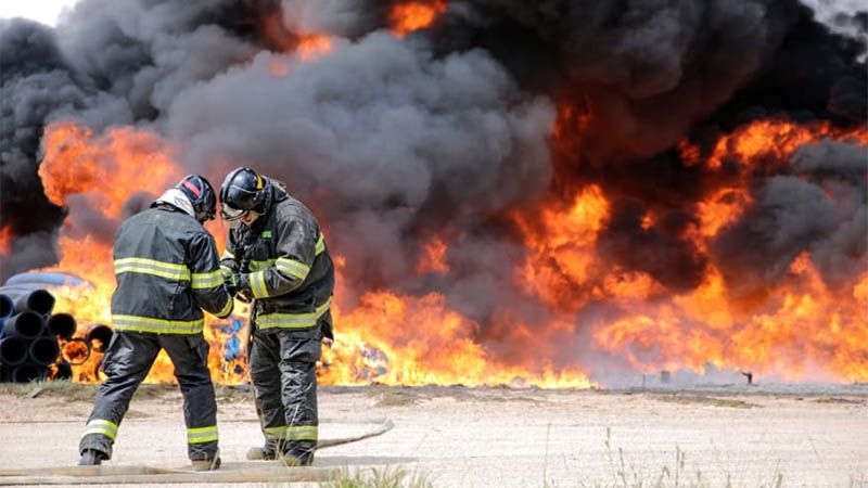 Dos muertos y cuatro heridos por una fuga qu&iacute;mica en una planta de Texas