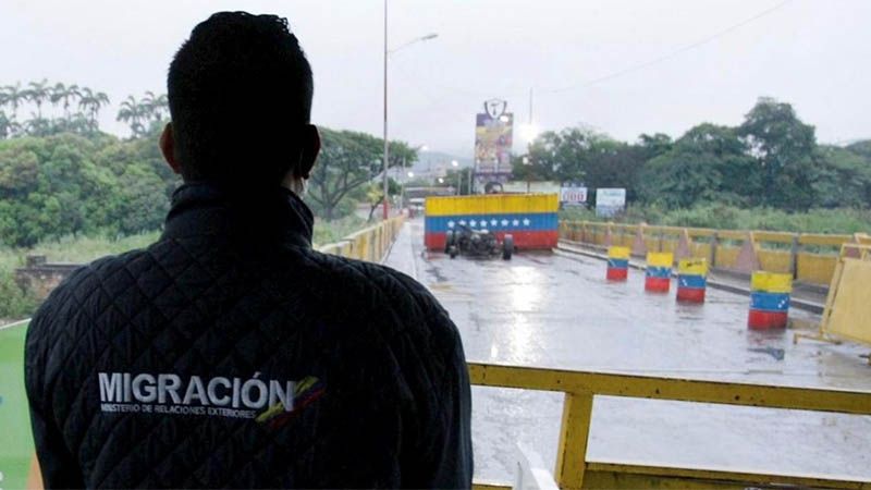Venezuela trabaja para apertura controlada de frontera con Colombia