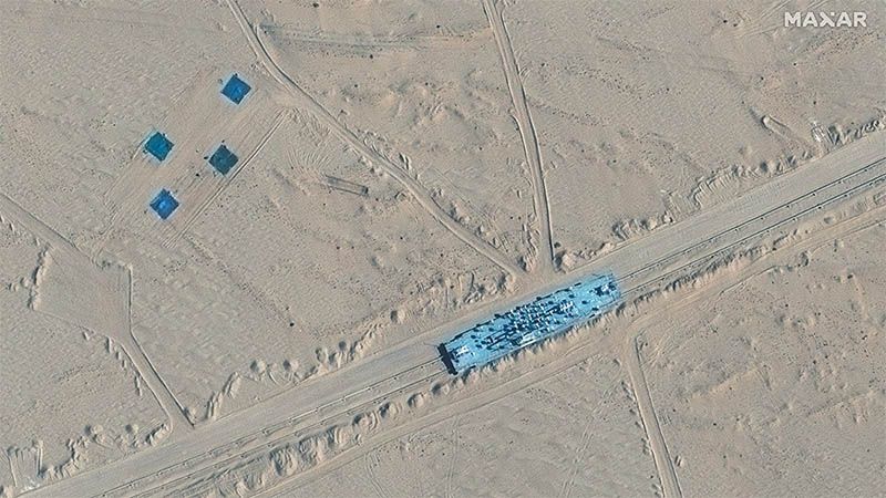 China ha construido una r&eacute;plica de la Flota de EEUU en medio del desierto