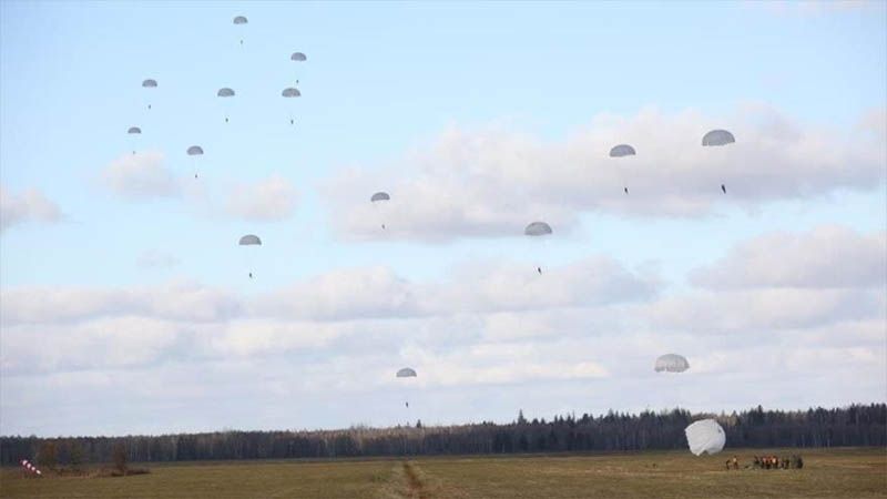 Mueren 2 paracaidistas rusos durante maniobras en Bielorrusia