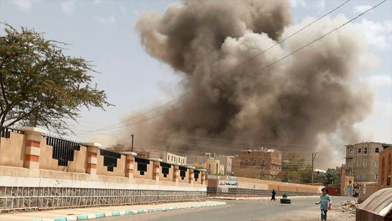 Aviones saud&iacute;es bombardean zonas residenciales en la capital de Yemen