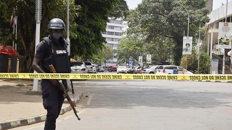 Mueren dos polic&iacute;as por un ataque en el centro de Uganda