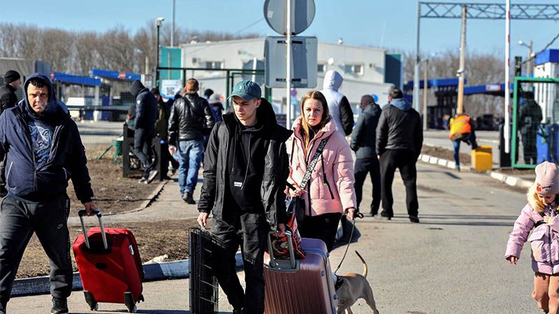 Rusia acoge a m&aacute;s de 96 mil personas evacuadas de Donb&aacute;s