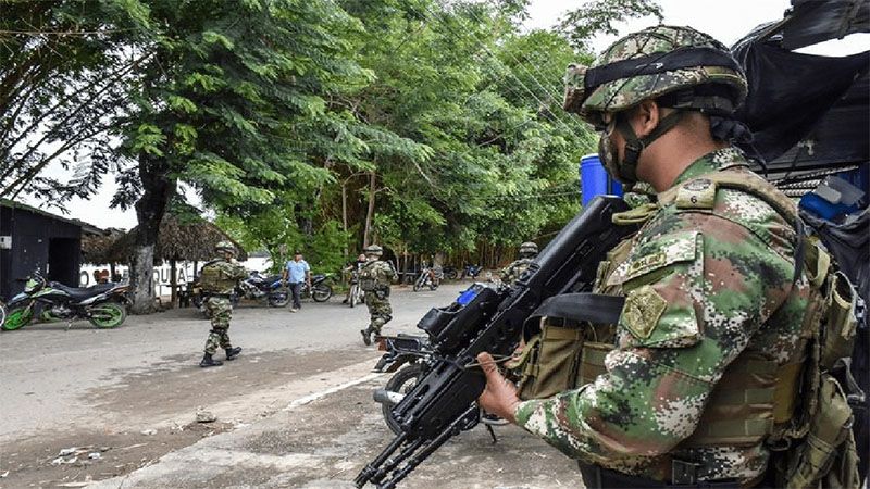 Mueren 23 disidentes de las FARC en una operaci&oacute;n en el este de Colombia