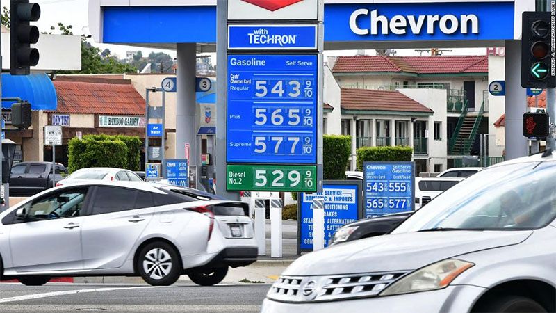 El precio de gasolina bate un r&eacute;cord hist&oacute;rico en EEUU y la inflaci&oacute;n se dispara