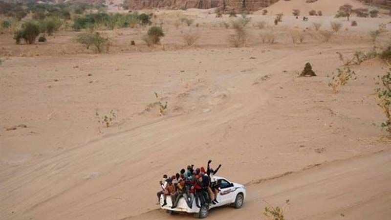 Libia: Encuentran los cad&aacute;veres de 20 migrantes que intentaban cruzar el desierto desde Chad