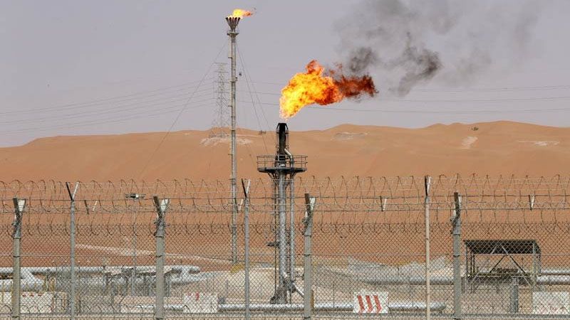 Biden pedirá a países del Golfo que aumenten la producción petrolera