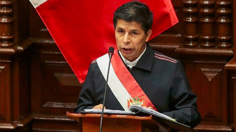 Pedro Castillo presenta su renuncia irrevocable a la militancia del partido Per&uacute; Libre