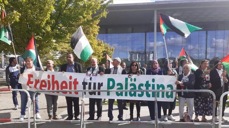 Protestan en Alemania en apoyo a Palestina durante visita de Lapid
