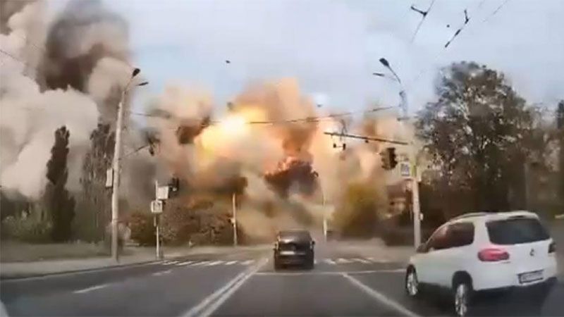 Masivo bombardeo en Ucrania en represalia por el ataque contra el puente de Crimea