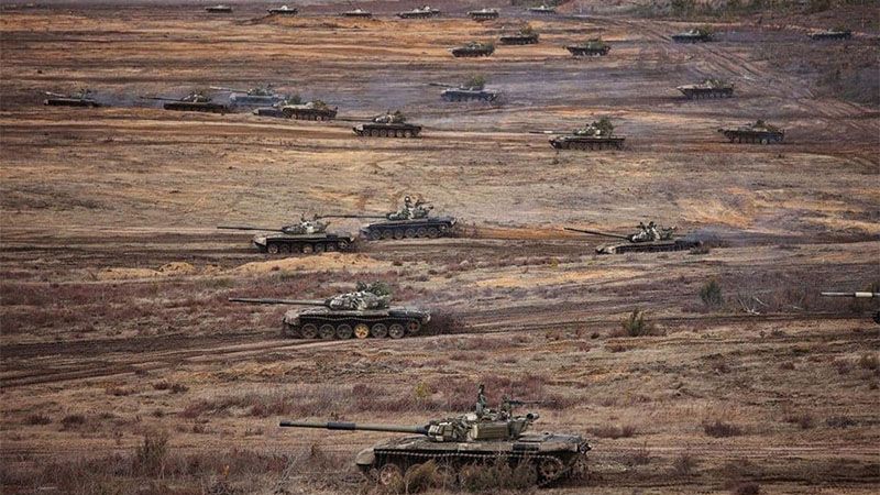 Bielorrusia traslada equipos militares cerca de la frontera ucraniana